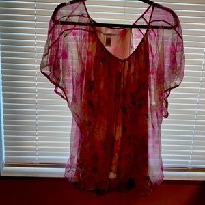 DVF top. Floaty 2 layer